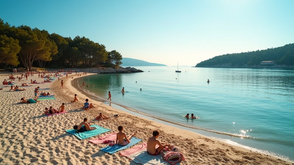 plička obiteljski prijateljska pješčana plaža